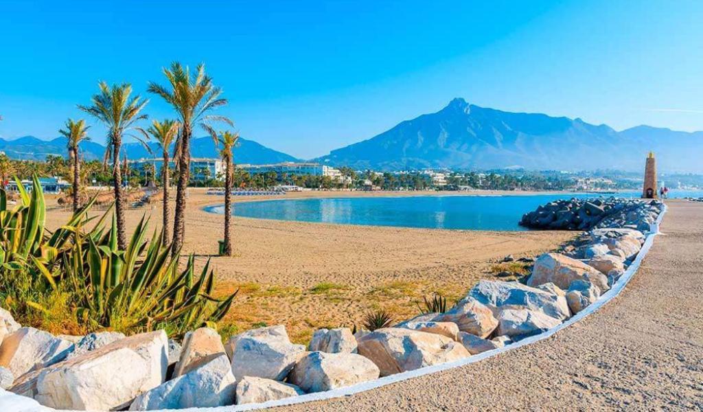 Modern Apartment - 2 Bedrooms, Beachside - Puerto Banus Marbella Exteriér fotografie